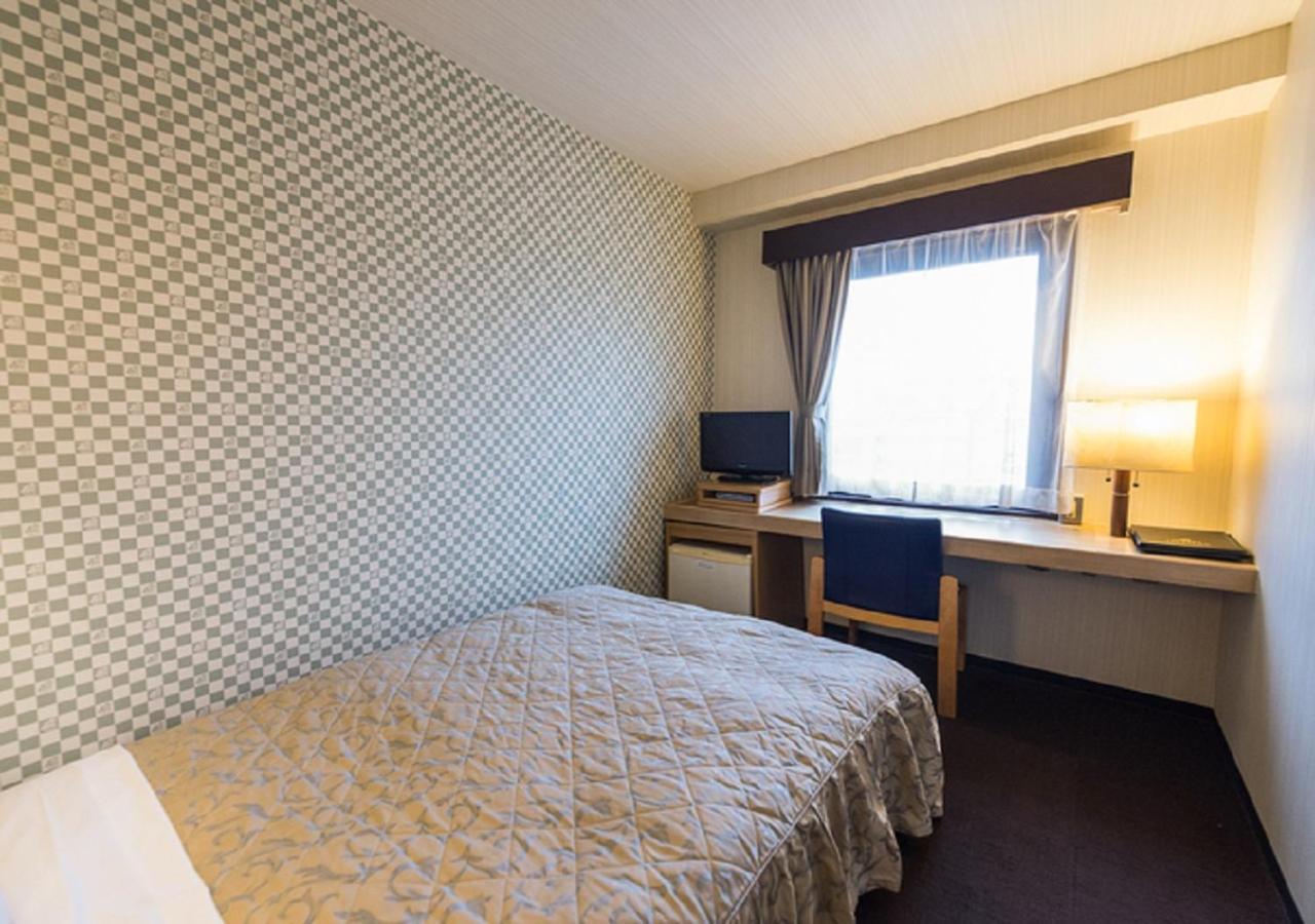 Hotel Livemax Kofu Kai Bagian luar foto